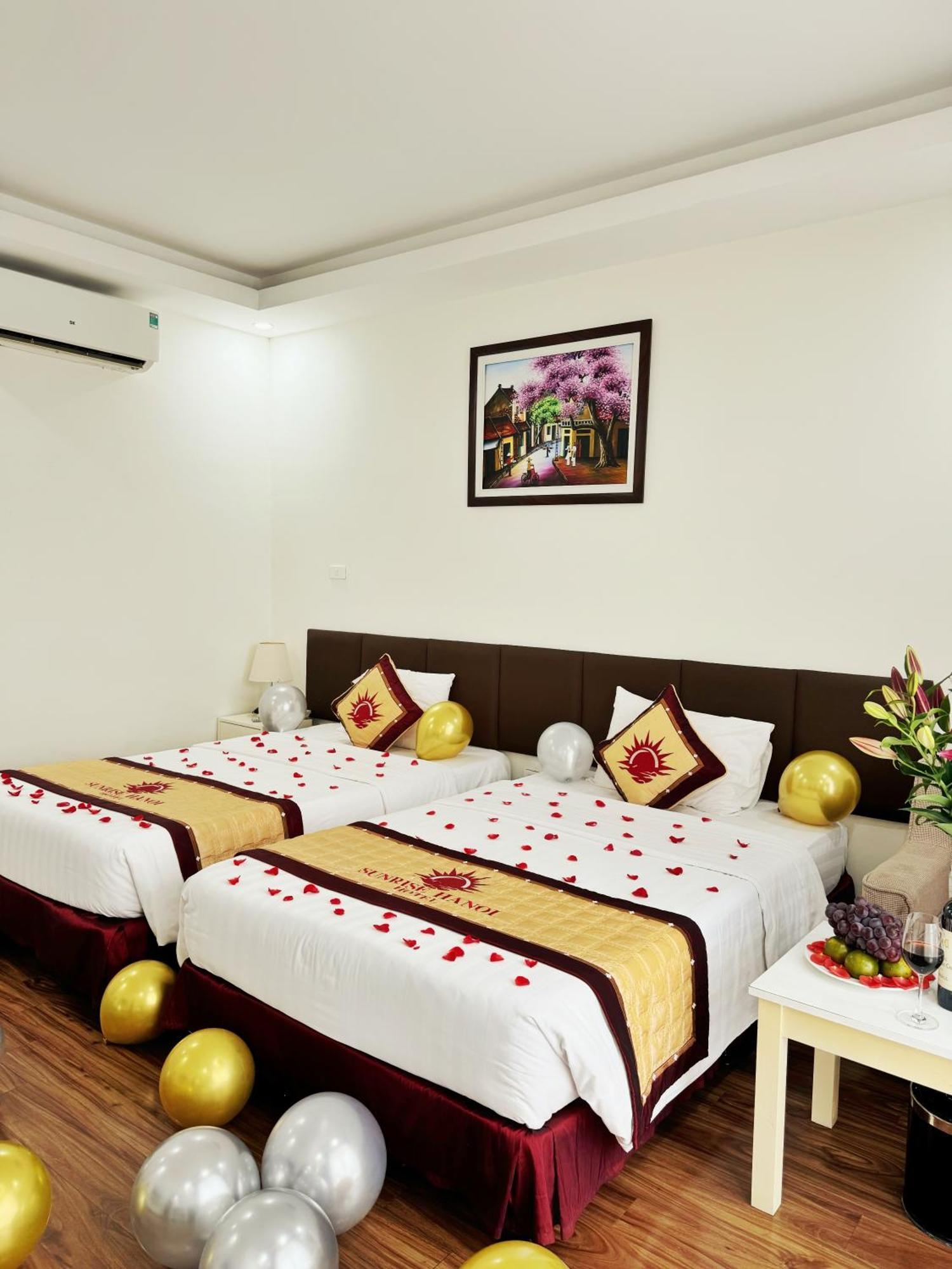 Sunrise Hanoi Hotel Buitenkant foto