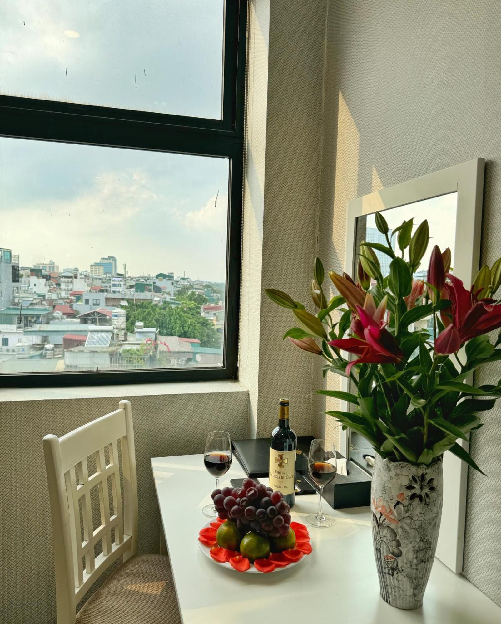 Sunrise Hanoi Hotel Buitenkant foto